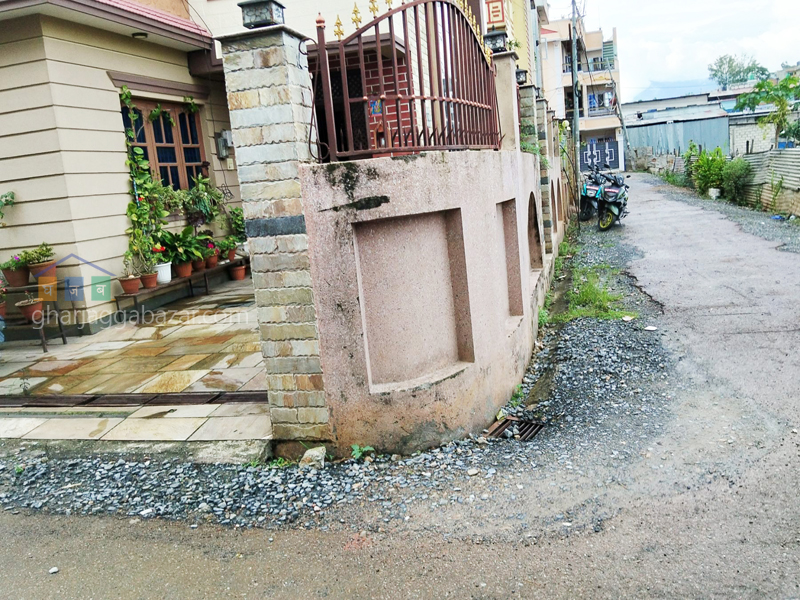 House on Sale at Pepsicola Barah Shutters 